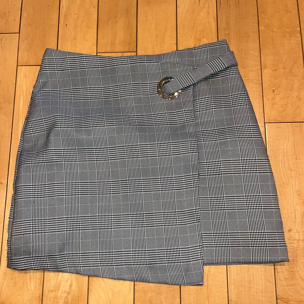 Strut & Bolt Plaid Skirt